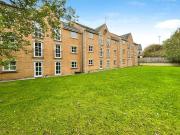 2 Bedroom Flat 2 Bedroom Flat