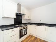2 Bedroom flat close to west ealing Station