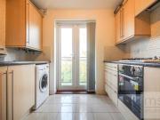 2 bedroom flat for rent in £115pppw Templars Court,...