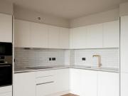 2 Bedroom Flat For Rent In 18 Ashley Road, London