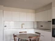 2 Bedroom Flat For Rent In 18 Ashley Road, London