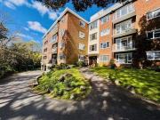 2 bedroom flat for rent in 18 Madeira Road, Bournemouth,...