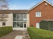 2 bedroom flat for rent in 1 Forker Avenue Rosyth KY11...