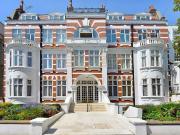 2 bedroom flat for rent in Abercorn Place, St....