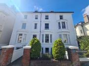 2 bedroom flat for rent in Albany Villas, Hove, BN3
