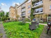 2 bedroom flat for rent in Aldridge Road Villas, W11