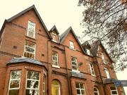 2 bedroom flat for rent in Alexandra Road South...
