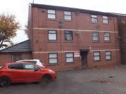 2 bedroom flat for rent in Astley Street Dukinfield SK16