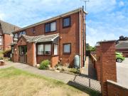 2 bedroom flat for rent in Auckland Road, Doncaster,...