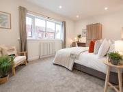 2 bedroom flat for rent in Aviary Place, Leeds, West...