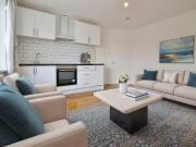 2 bedroom flat for rent in Axbridge Road, Bristol, BS4