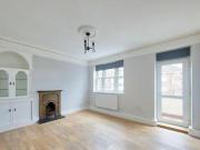 2 Bedroom Flat For Rent In Battersea