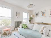 2 Bedroom Flat For Rent In Battersea