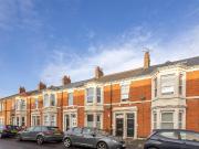 2 bedroom flat for rent in Bayswater Road, Jesmond,...