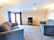 2 bedroom flat for rent in Beaufort Court, Atlantic...