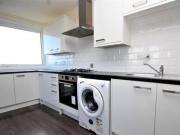 2 bedroom flat for rent in Beaver Tower Mansell Close...