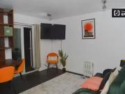 2 bedroom flat for rent in Bethnal Green, London