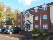 2 bedroom flat for rent in Bewick Gardens Chichester PO19