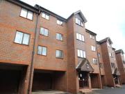 2 Bedroom Flat For Rent In Biscot, Luton