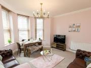 2 Bedroom Flat For Rent In Bournemouth