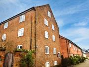 2 bedroom flat for rent in Bowes Lyon Mews, St Albans, AL3