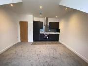 2 bedroom flat for rent in Bradford Road, Shipley, BD18