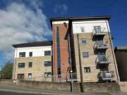 2 bedroom flat for rent in Bridge Place Troy Road...