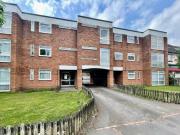 2 Bedroom Flat For Rent In Bristol Road South, Northfield
