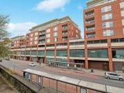 2 bedroom flat for rent in Broad Weir, City Centre,...