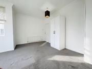 2 bedroom flat for rent in Brownhill Road, London, SE6