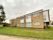 2 bedroom flat for rent in Burton Road Cottingham East...