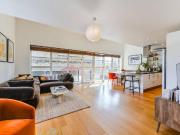 2 bedroom flat for rent in Candlemakers Apartments,...