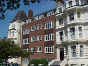 2 bedroom flat for rent in Castle Hill Avenue Folkestone...