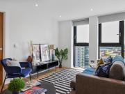 2 bedroom flat for rent in Castle Park View, Castle...