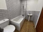 2 bedroom flat for rent in Castle Road West, Oldbury, B68
