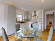 2 bedroom flat for rent in Cathedral Road, Cardiff, CF11