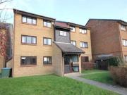 2 bedroom flat for rent in Celandine AvenueLocks Heath SO31