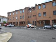 2 bedroom flat for rent in Central Court, Lincoln Road,... 2 bedroom flat for rent in Central Court, Lincoln Road,...