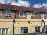 2 bedroom flat for rent in Central Parade, Rochester,...