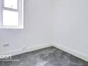 2 bedroom flat for rent in Charlton Road, Weston super...