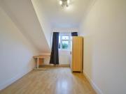 2 bedroom flat for rent in Chichele Road, London, NW2