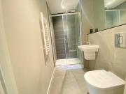 2 bedroom flat for rent in City Garden, Spinners Way,...