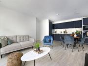 2 bedroom flat for rent in Clovelly Road, Hounslow TW3