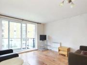 2 bedroom flat for rent in Compass House Wandsworth...