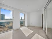 2 bedroom flat for rent in Conquest Tower, 130...