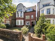 2 bedroom flat for rent in Dartmouth Road, London, NW2