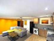 2 bedroom flat for rent in Didsbury Manchester M20
