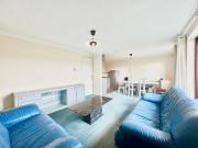 2 bedroom flat for rent in Dilton Gardens, London, SW15