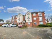 2 bedroom flat for rent in Downes Way, Manchester, M22