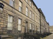 2 bedroom flat for rent in Drummond Place, New Town,...